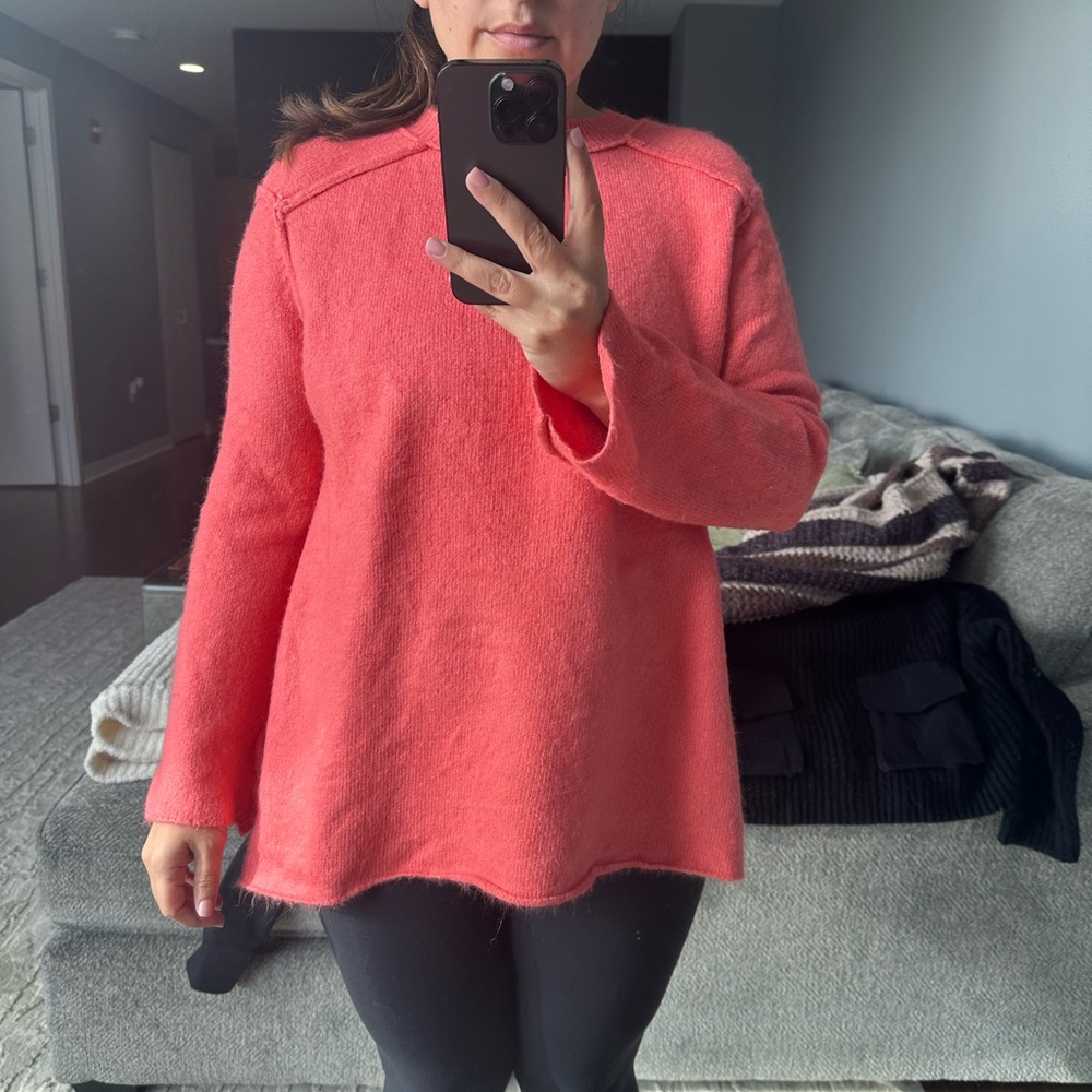 Zara knit sweater size small